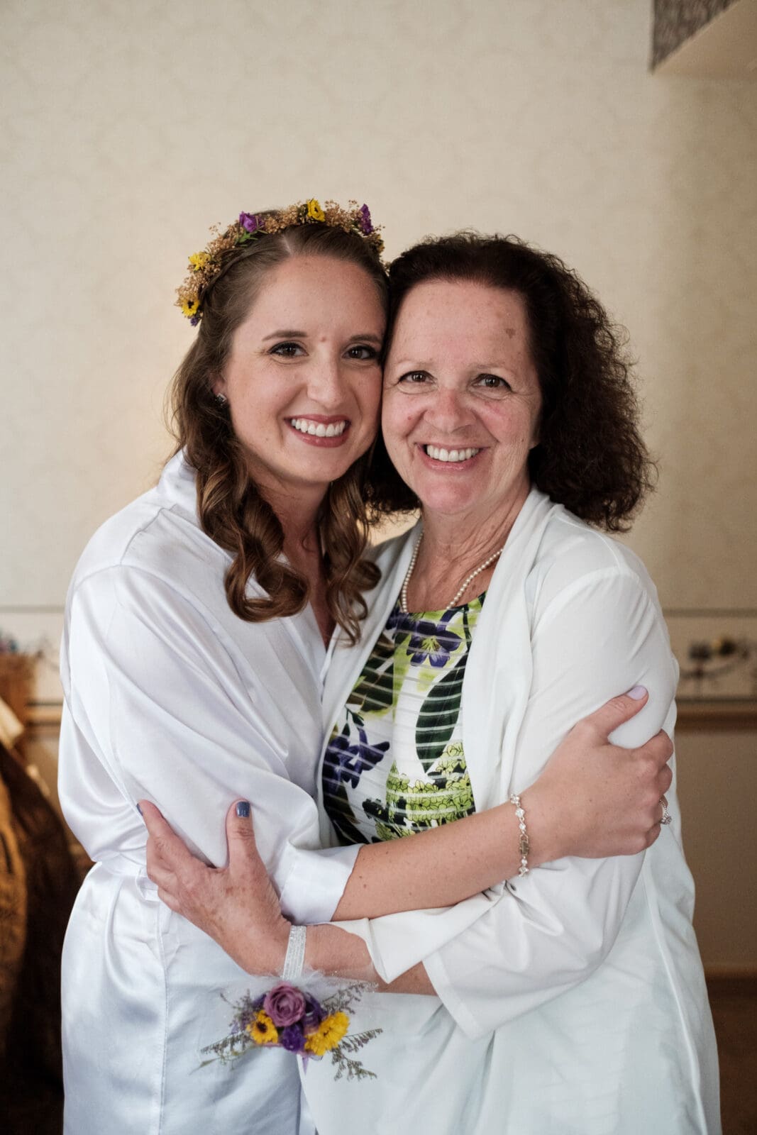Sabrina &amp; Bill's lively Galena Wedding
