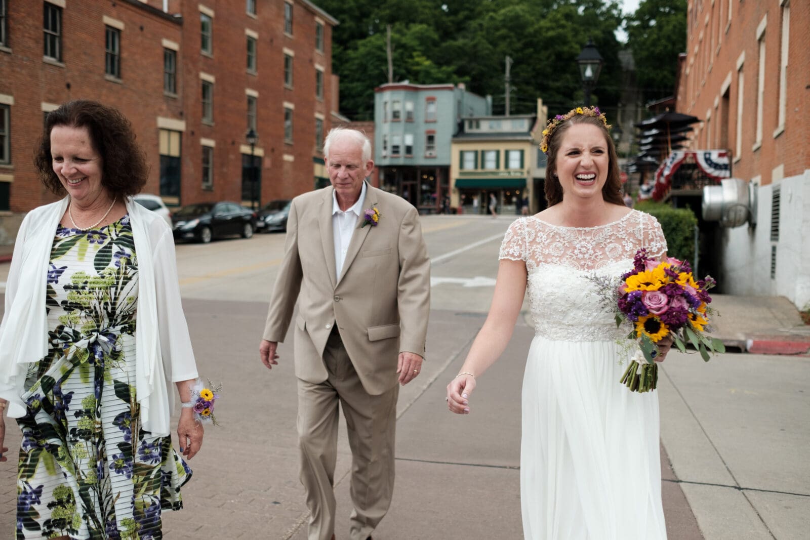 Sabrina &amp; Bill's lively Galena Wedding