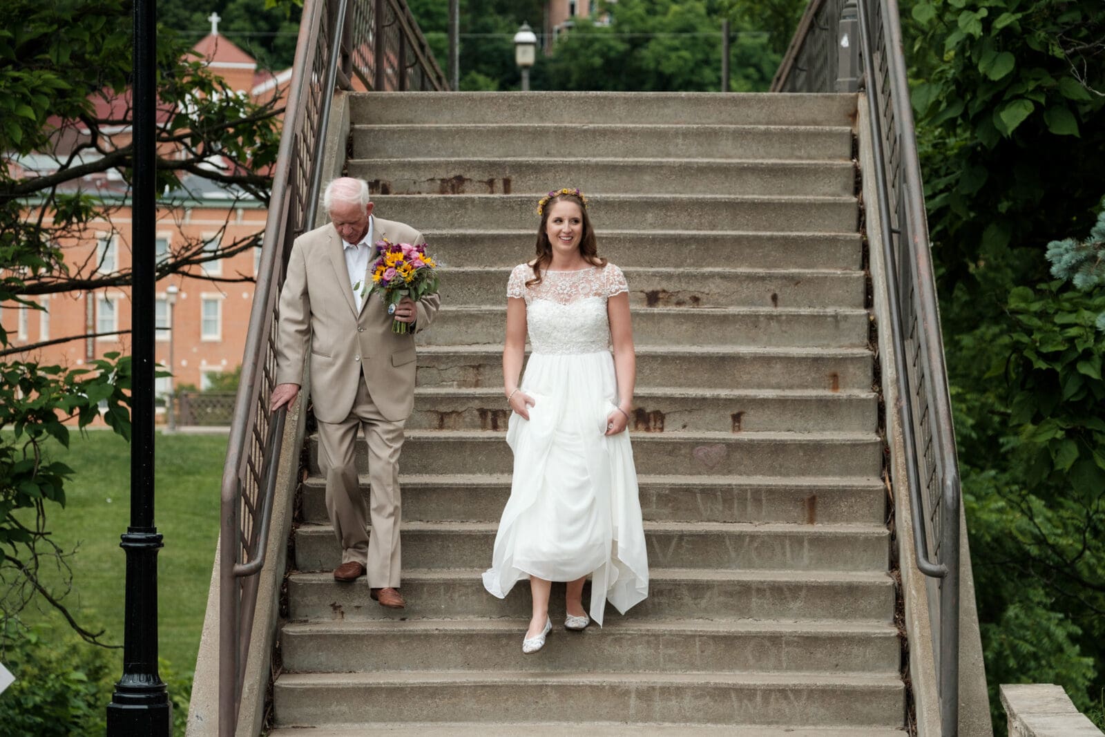 Sabrina &amp; Bill's lively Galena Wedding