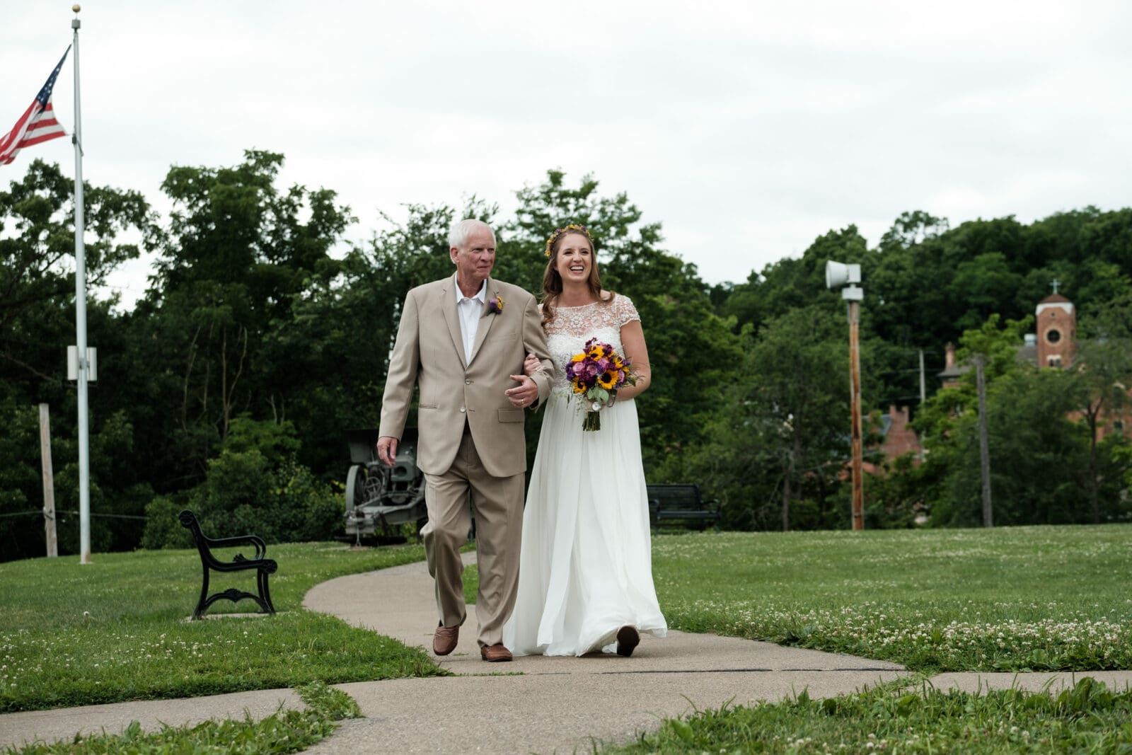 Sabrina &amp; Bill's lively Galena Wedding
