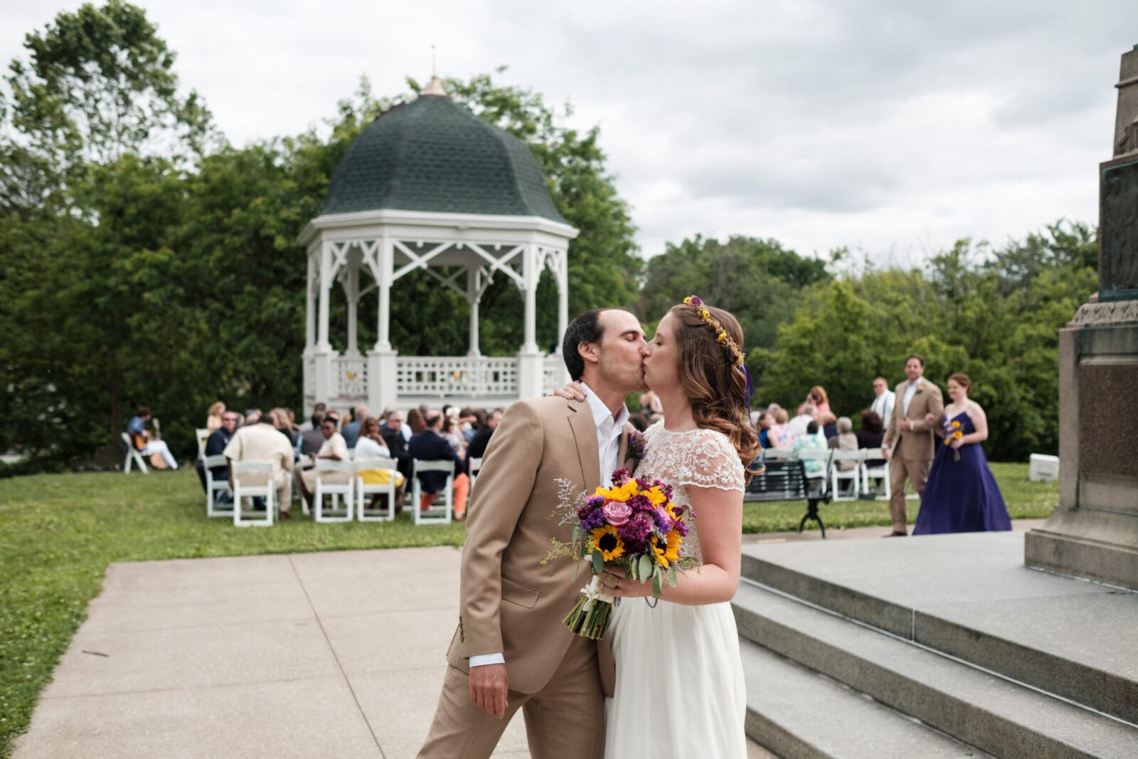 Sabrina &amp; Bill's lively Galena Wedding