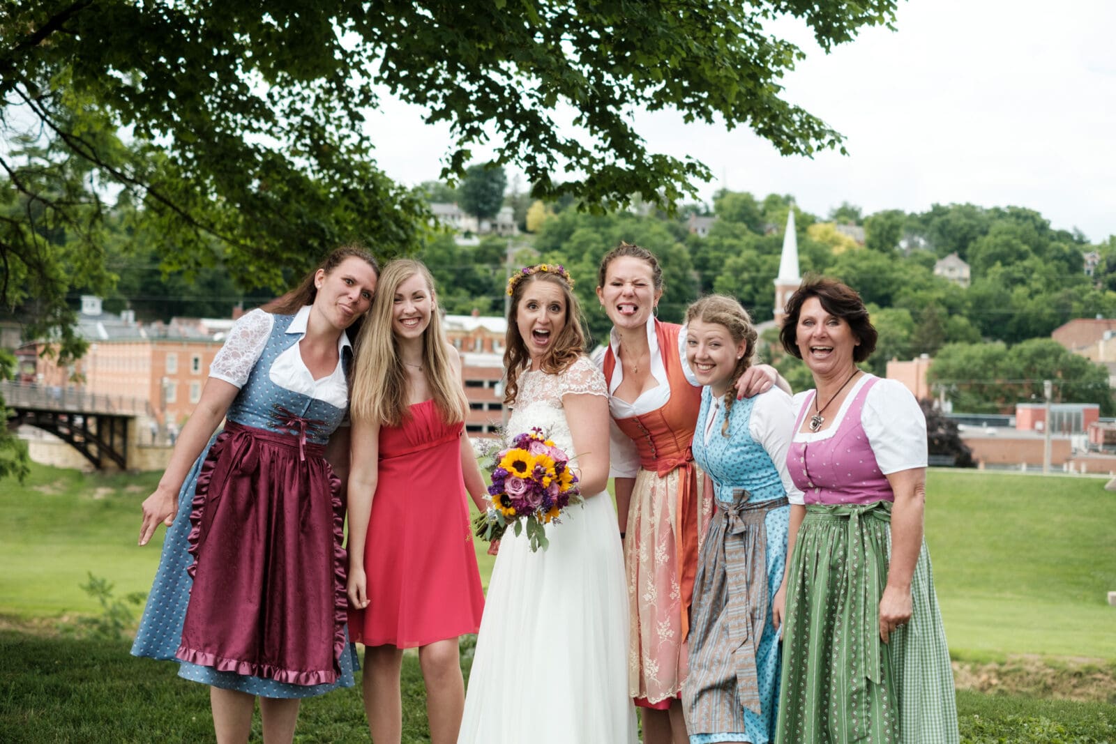 Sabrina &amp; Bill's lively Galena Wedding