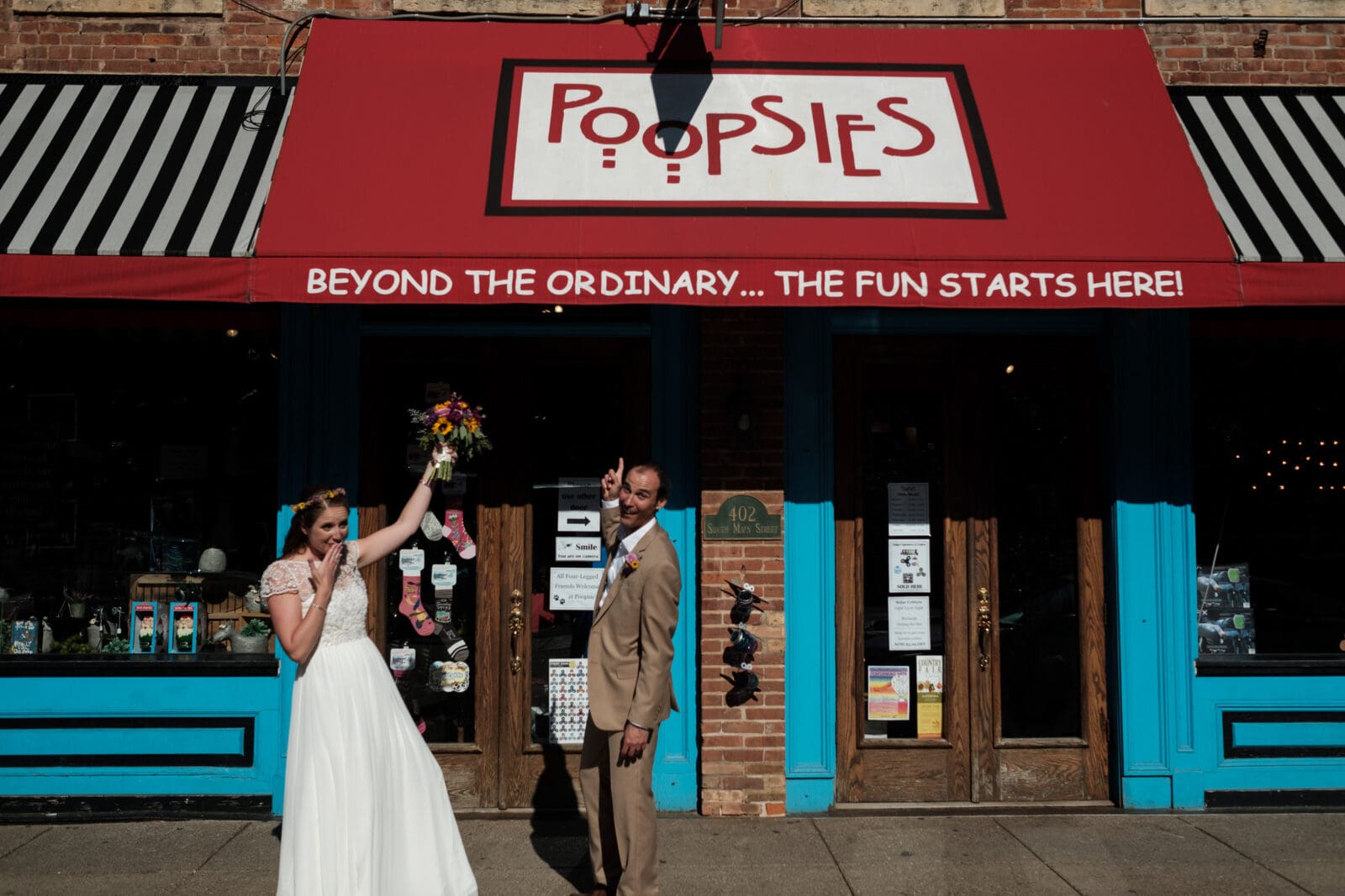 Sabrina &amp; Bill's lively Galena Wedding