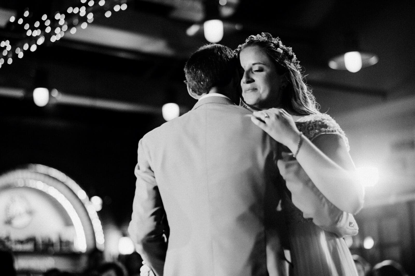 Sabrina &amp; Bill's lively Galena Wedding