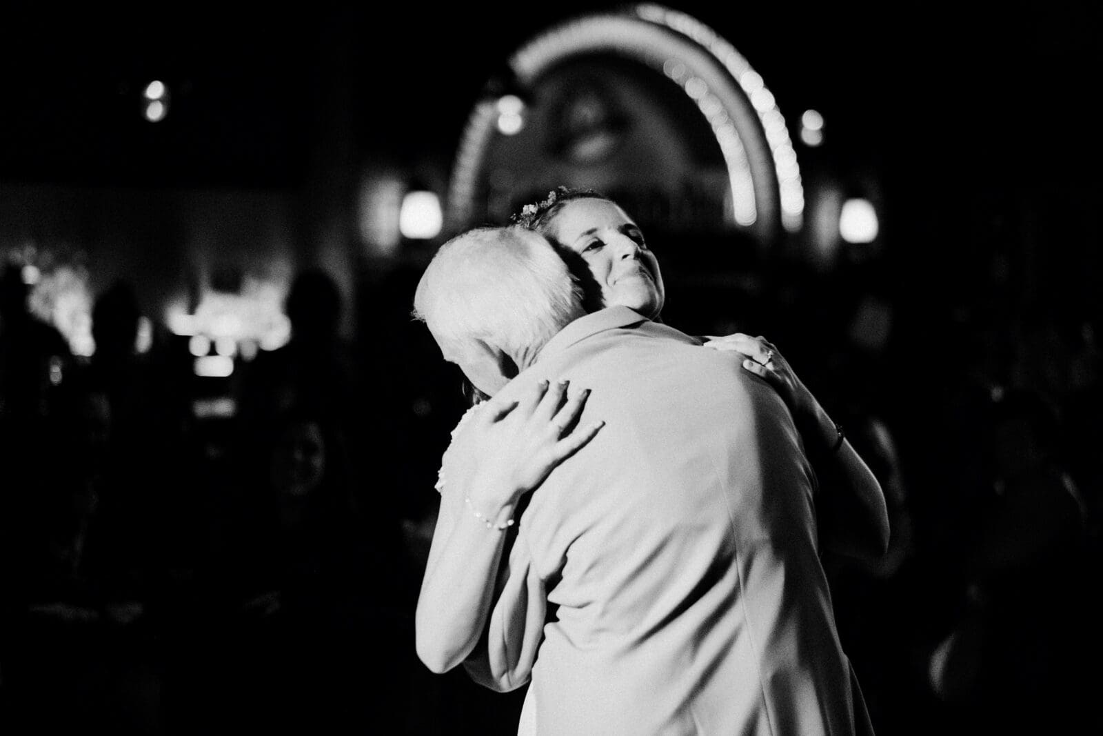 Sabrina &amp; Bill's lively Galena Wedding