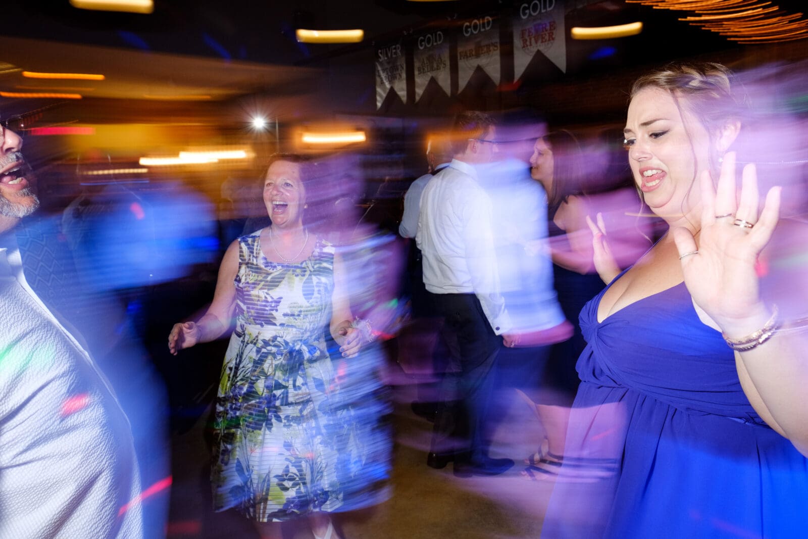 Sabrina &amp; Bill's lively Galena Wedding
