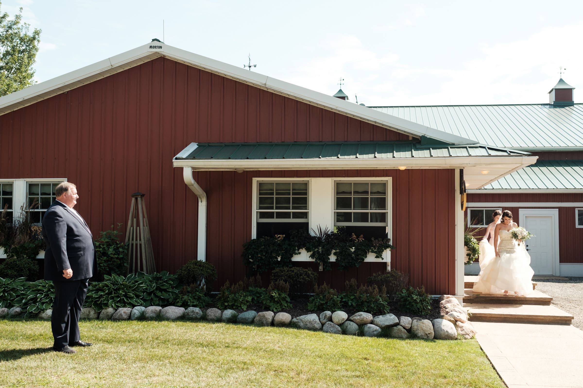 Sarah &amp; Jeff's Pavilion at Orchard Ridge Farms Wedding