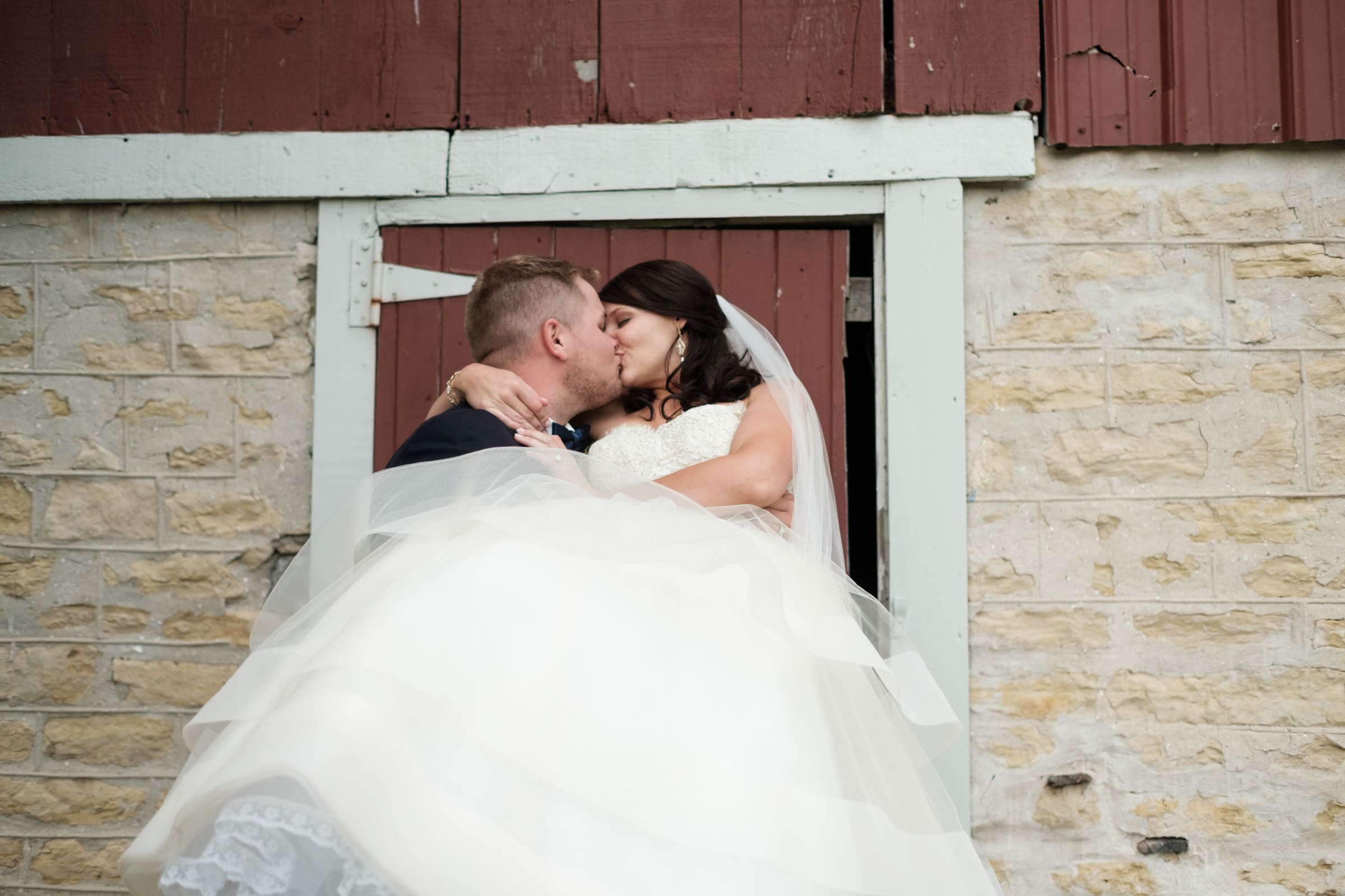 Sarah &amp; Jeff's Pavilion at Orchard Ridge Farms Wedding