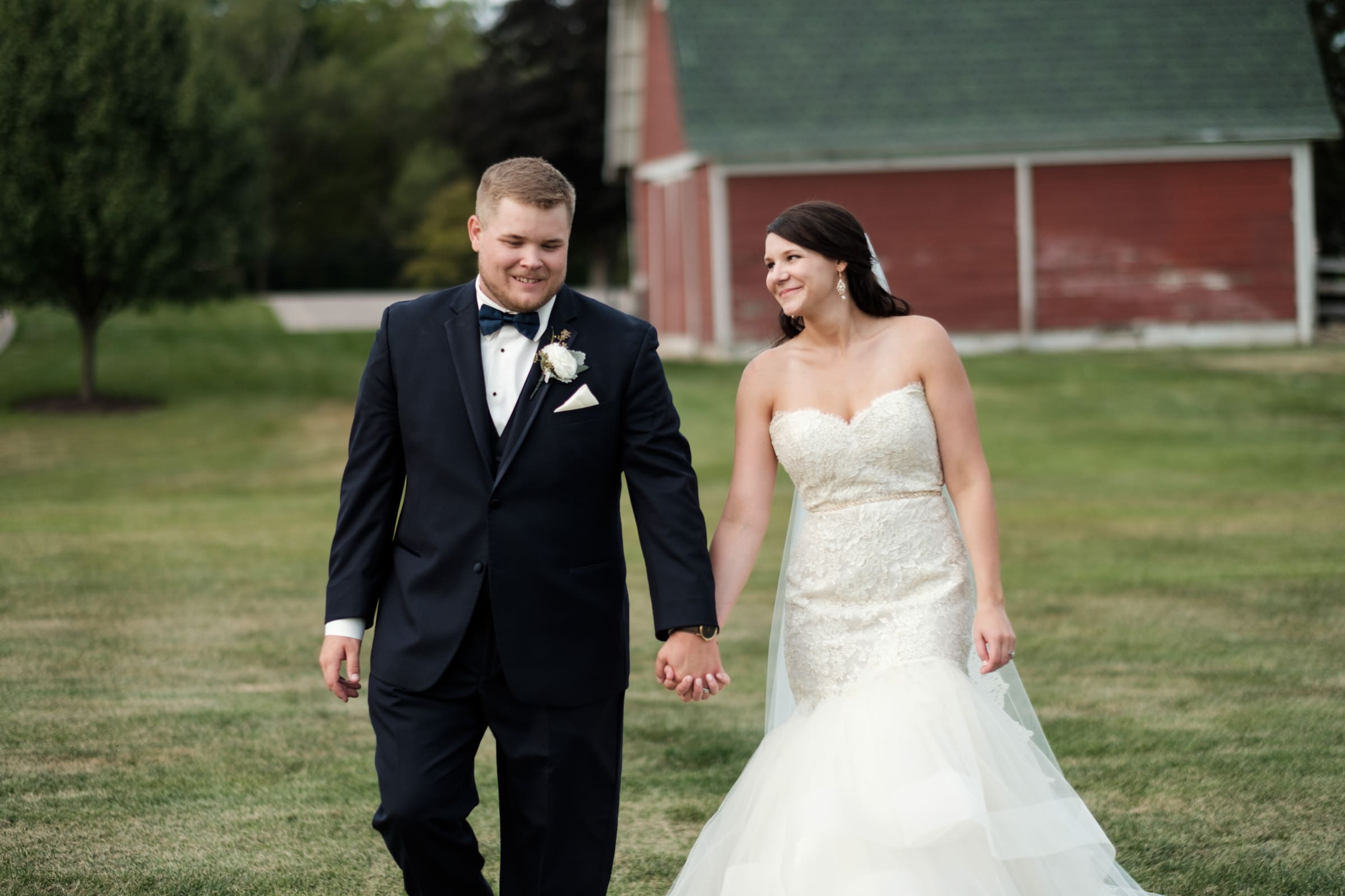 Sarah &amp; Jeff's Pavilion at Orchard Ridge Farms Wedding